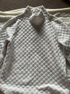 J. Crew Quilted White Turtleneck Sweatshirt XS
